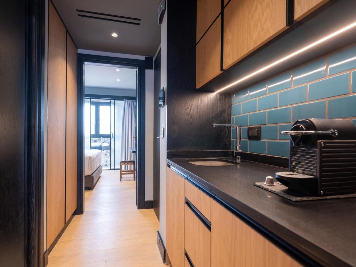 الشقق الفندقية كانديةفي  3 Pines Design Living المظهر الخارجي الصورة